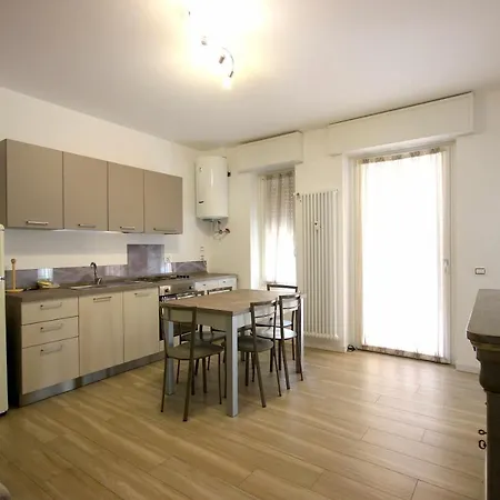 Apartment Vr - Lht House *