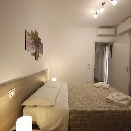 Vr Lht House Apartament *